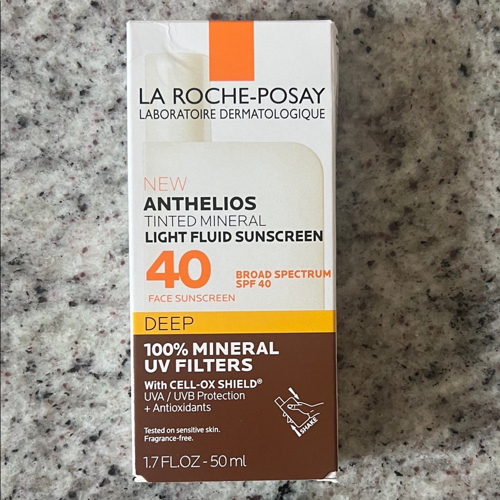 La Roche-Posay Anthelios Deep Tinted Mineral Sunscreen SPF 40